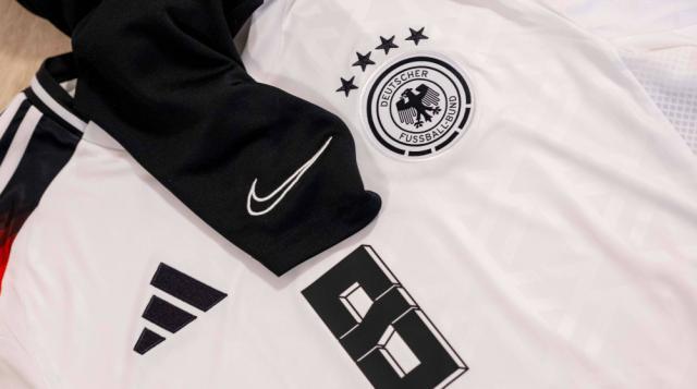 开云体育app全站-阿迪达斯惨被“偷家”，皆因耐克给德国队实在太多了