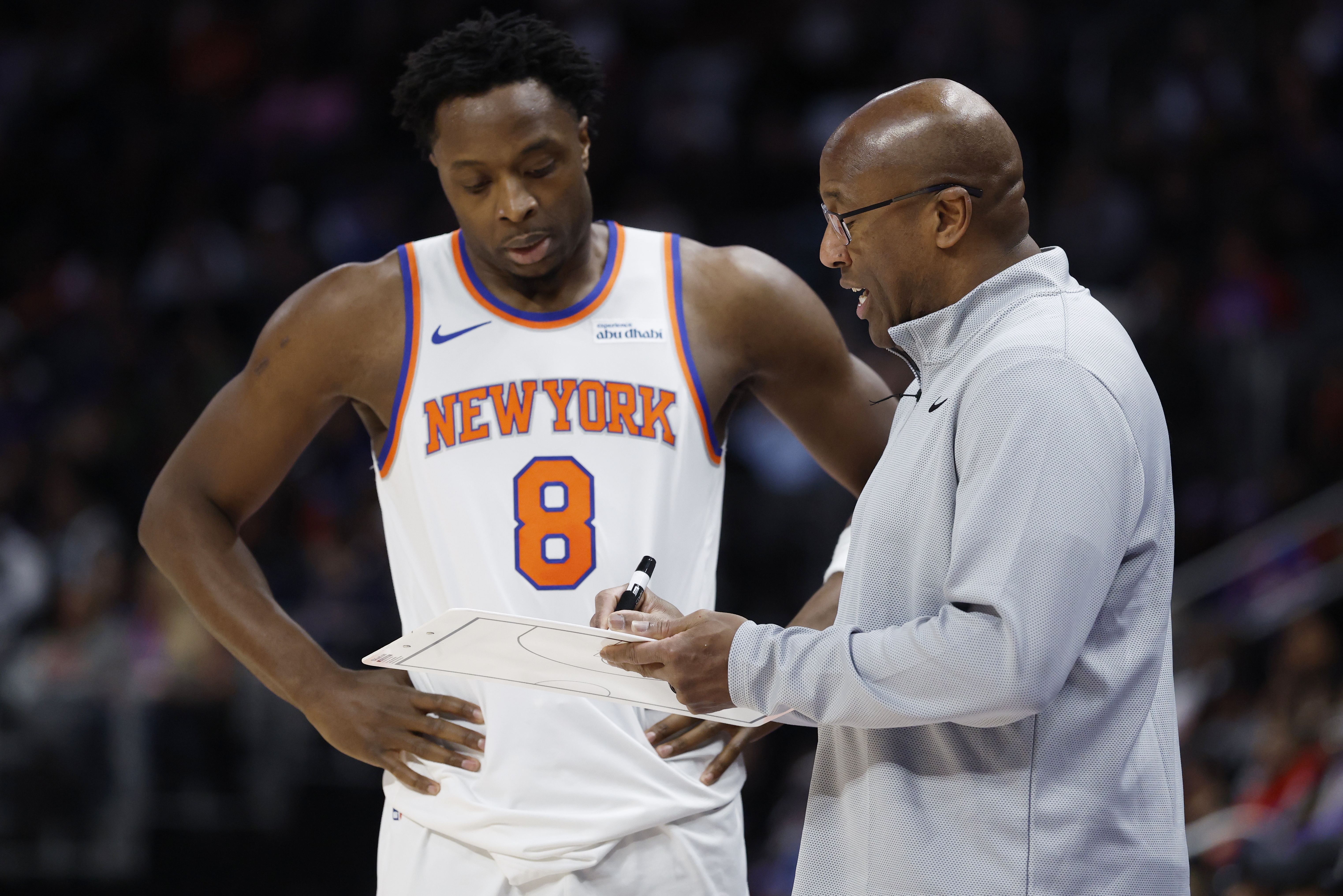 开云app-迈克·布朗：我对我们的开局 以及整场大部分时间的表现都不满意