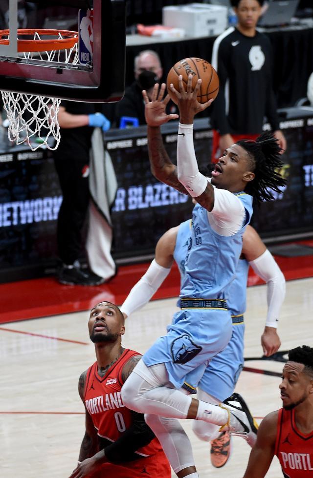 开云体育app全站-利拉德持续低迷！开拓者3战只输4分跌至西部第7